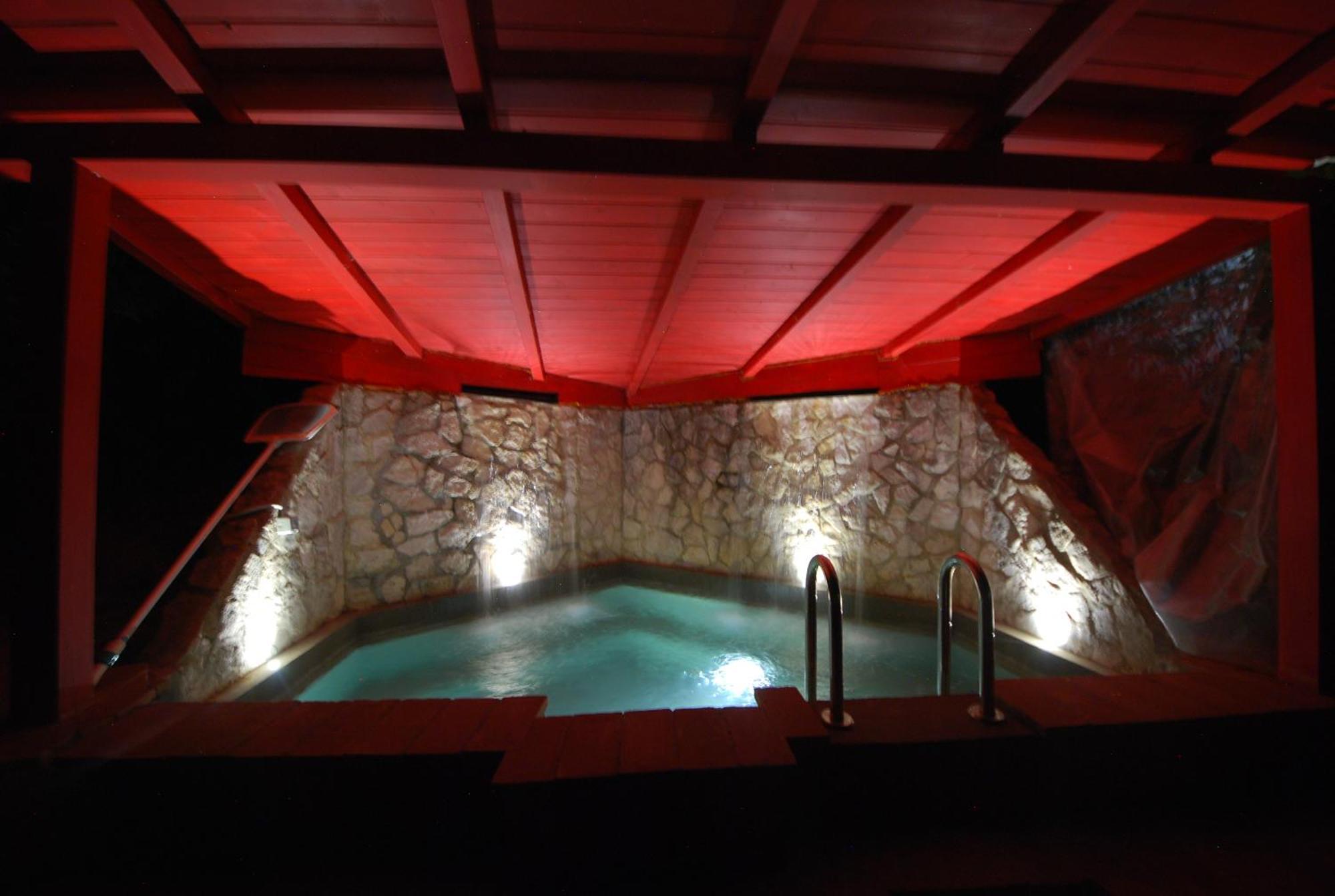 Gasthaus Spoleto By The Pool Exterior foto